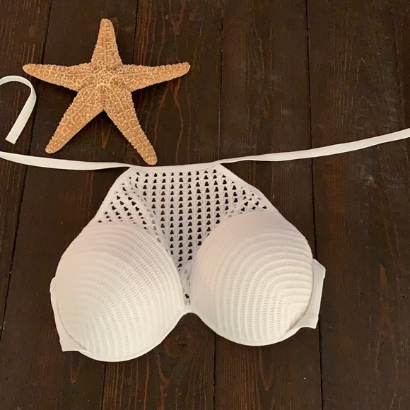 Shade & Shore Other - Shade and Shore Crochet 38D swim top